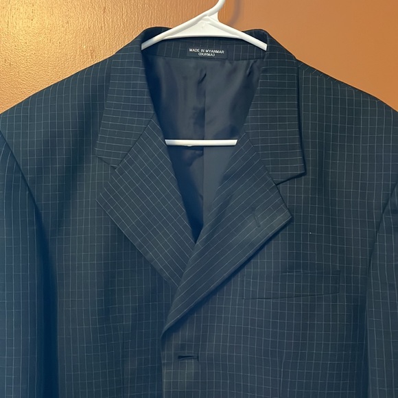 Gianni Vironi Suit - Picture 2 of 10